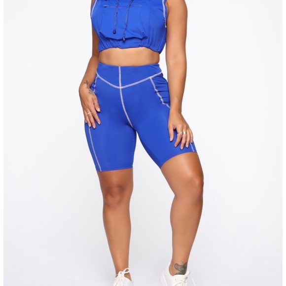 Fashion nova Set - Picture 2 of 2